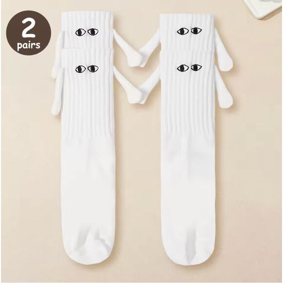 2 Pairs Magnetic Holding Hands Socks Funny Gift Unisex White NEW - Picture 3 of 3
